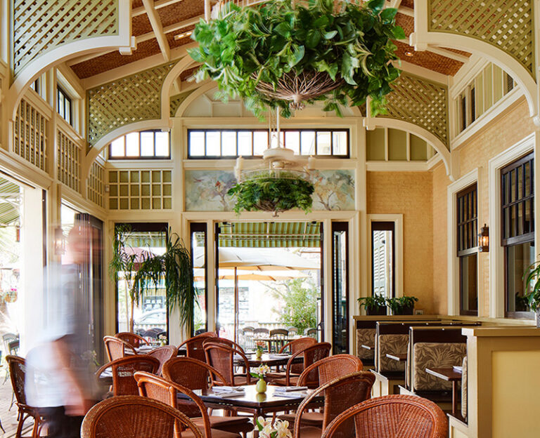 Tommy Bahama Restaurant & Bar