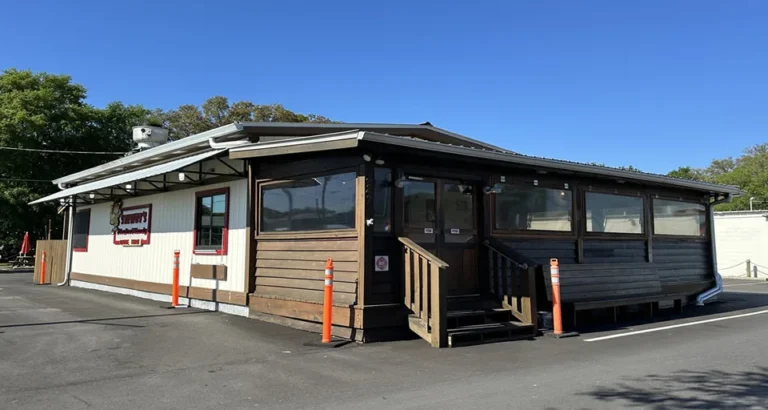 Stewby’s Seafood Shanty