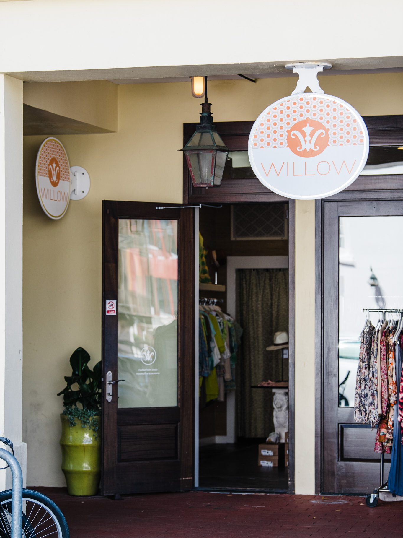 Willow boutique storefront in the Rosemary Beach town center