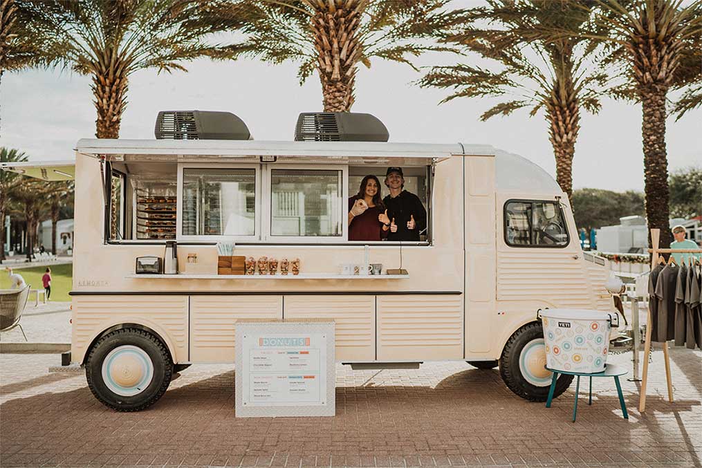 Amavida Coffee donut truck parked in Seaside's Central Square