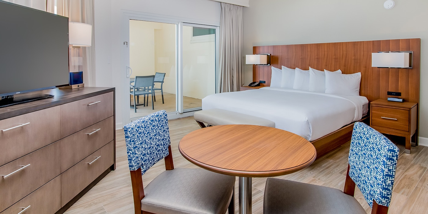 King Junior Suite with Gulf view at Hilton Pensacola Beach