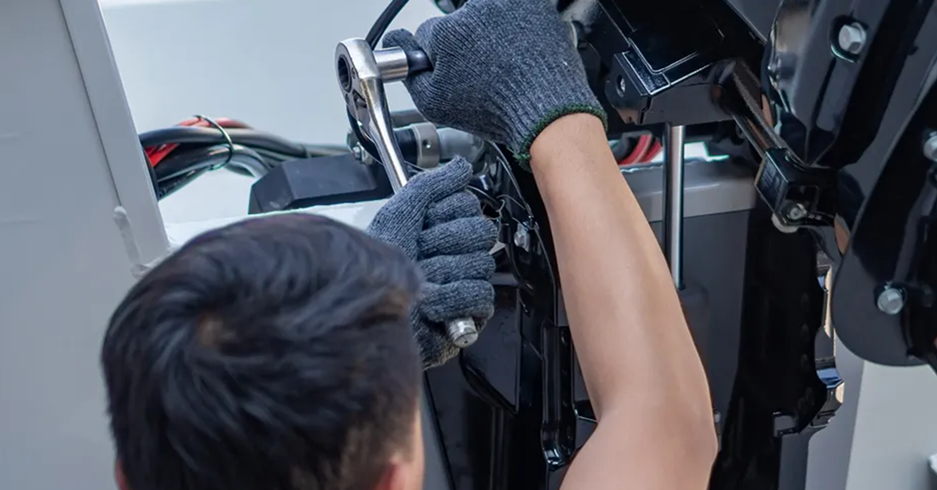 Sunrise Marine's service department where factory-certified technicians work on boats in Mary Esther, Florida