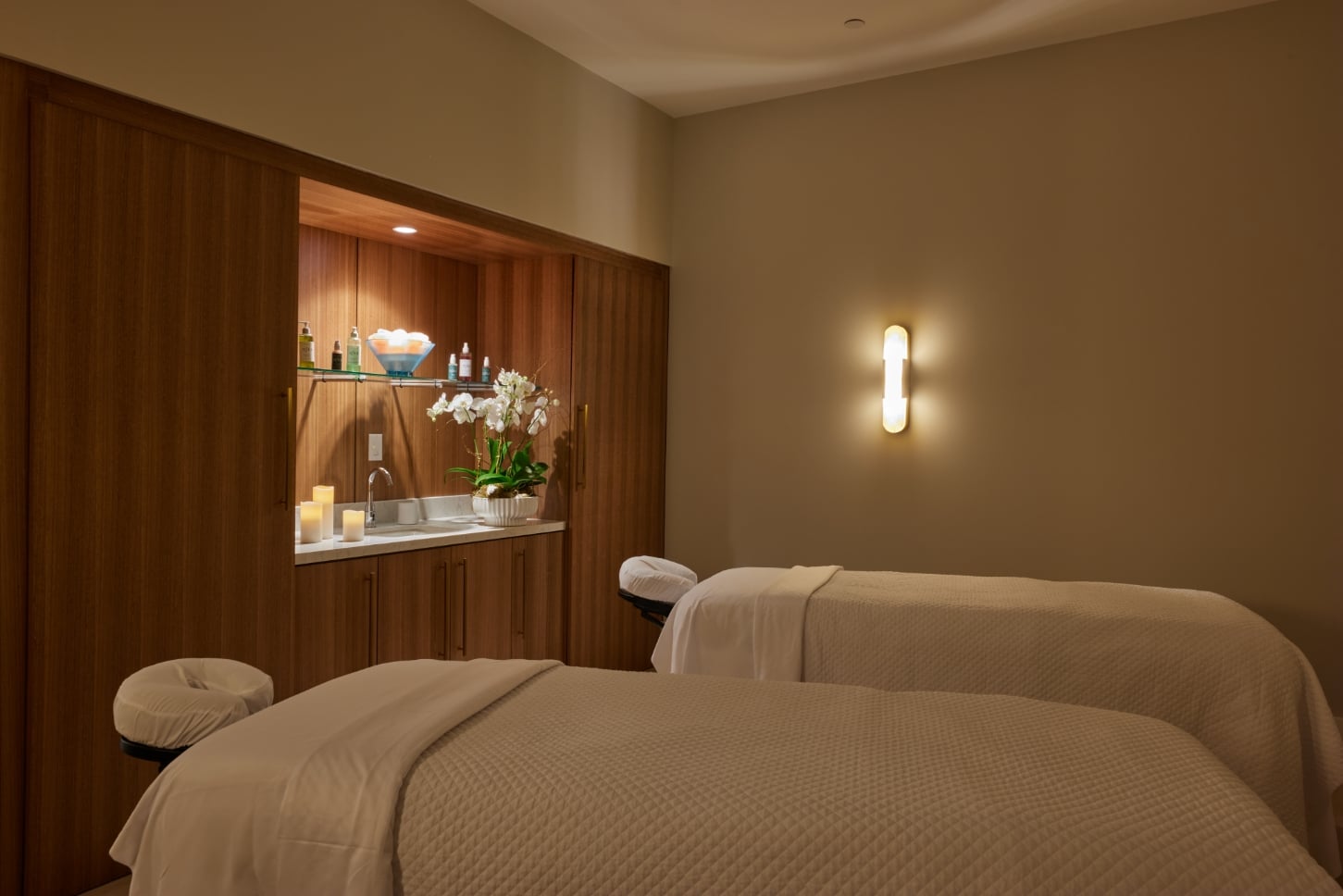 Couples treatment room at Spa Lilliana