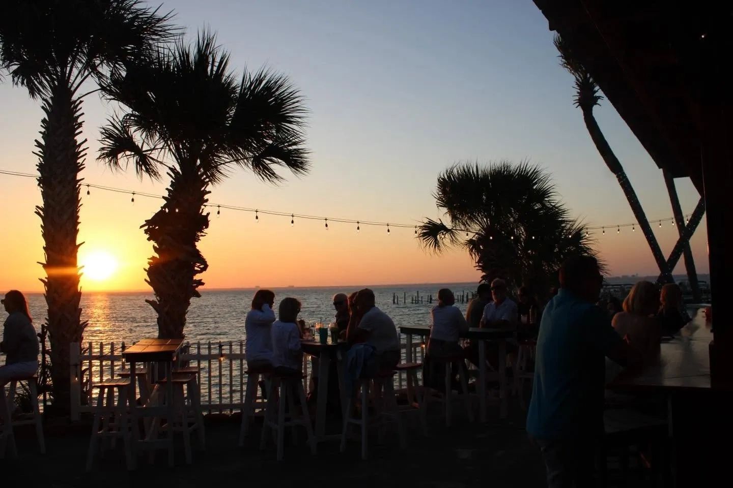 Lillo's Tuscan Grille logo, Gulf Breeze Florida