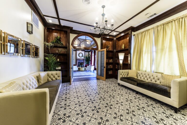 Hotel DeFuniak