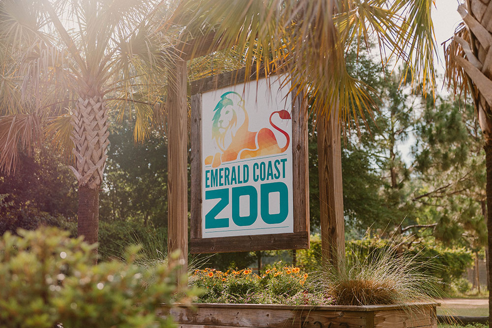 Entrance sign at Emerald Coast Zoo in Crestview, Florida