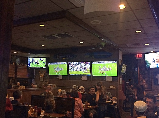 Inside Sidelines Sports Bar & Restaurant