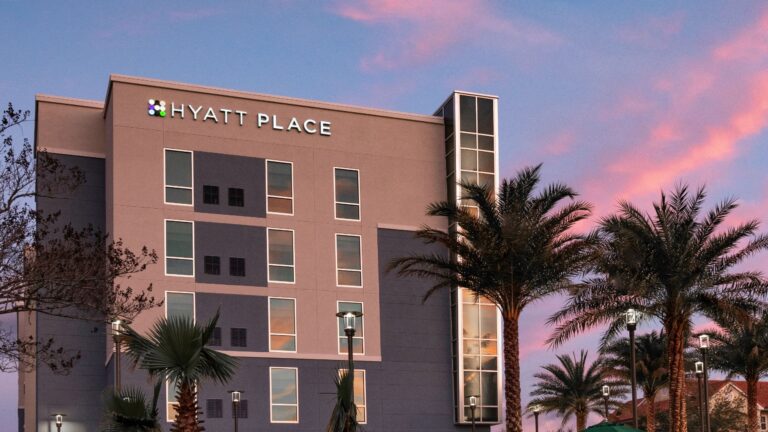 Hyatt Place Sandestin at Grand Boulevard