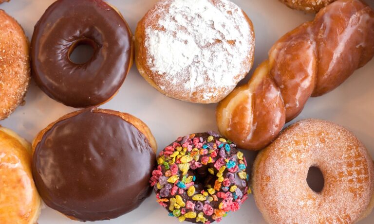 Thomas’ Donut & Snack Shop