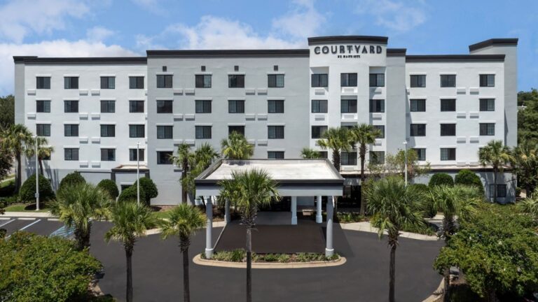 Courtyard Pensacola Downtown