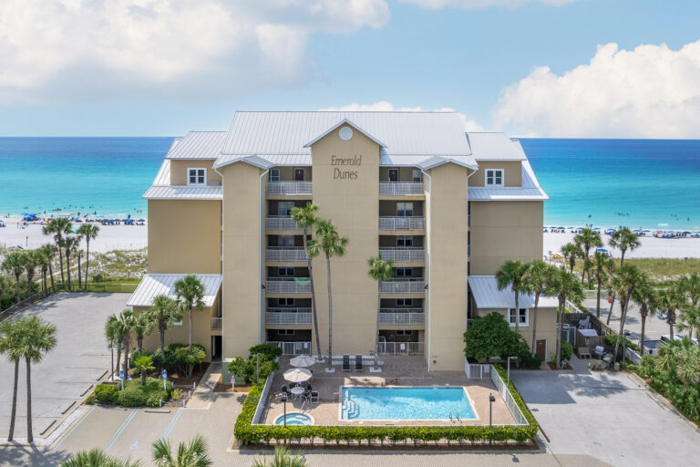 Emerald Dunes