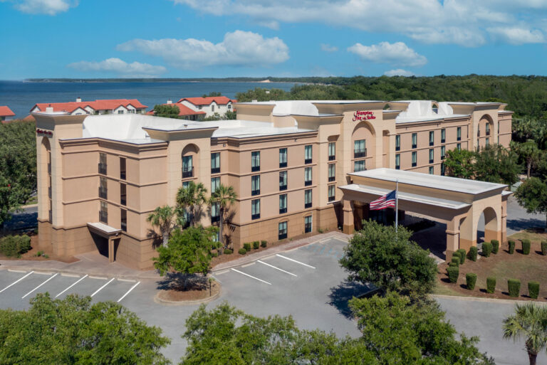 Hampton Inn & Suites Pensacola/Gulf Breeze
