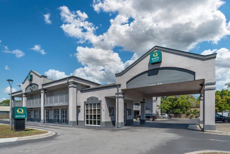 Quality Inn & Suites near Panama City Beach