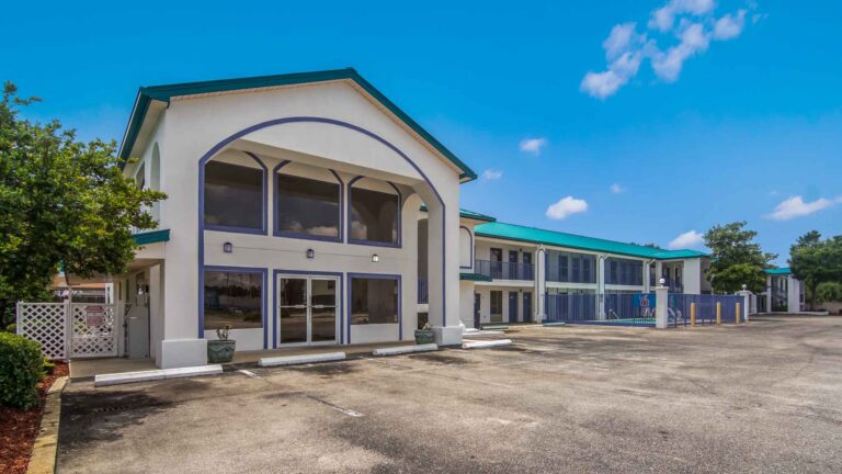 Motel 6 Pensacola, FL – NAS