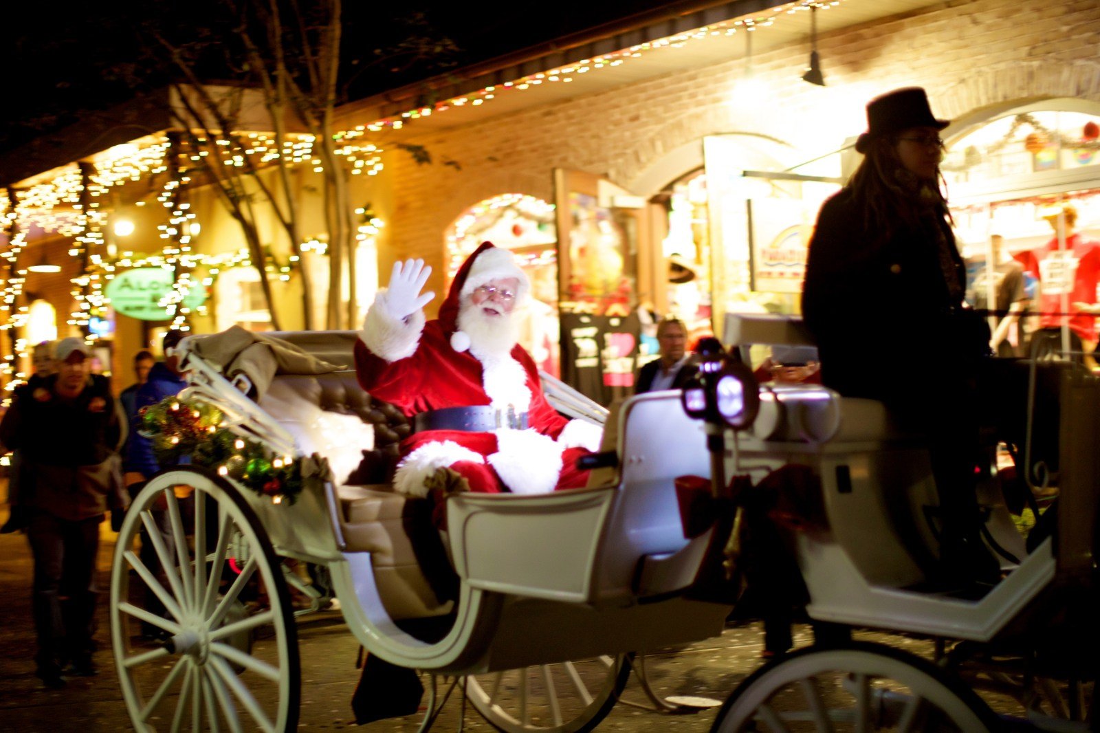 Santa's Arrival and Fireworks at Baytowne Wharf