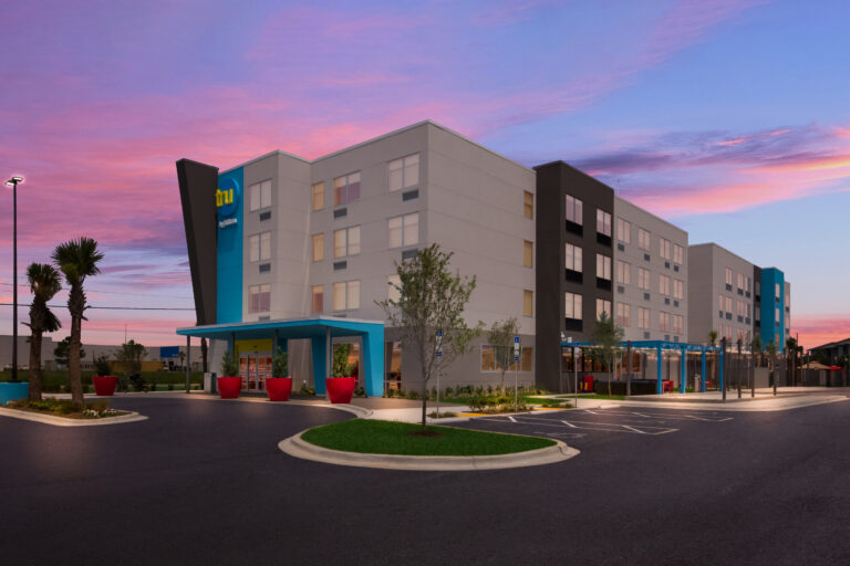 Tru by Hilton Destin